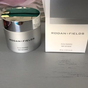 Rodan and Fields Hydrating body cream